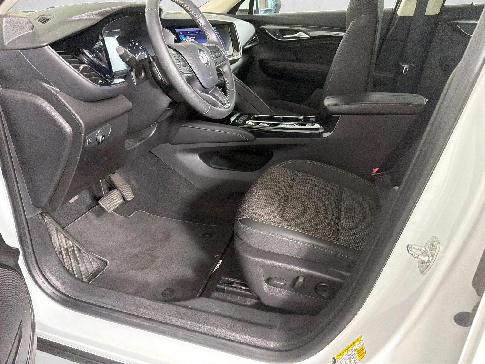 Used 2021 Summit White Buick Preferred image 9