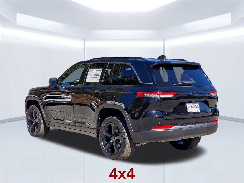 New 2027 Black Jeep Limited image 18