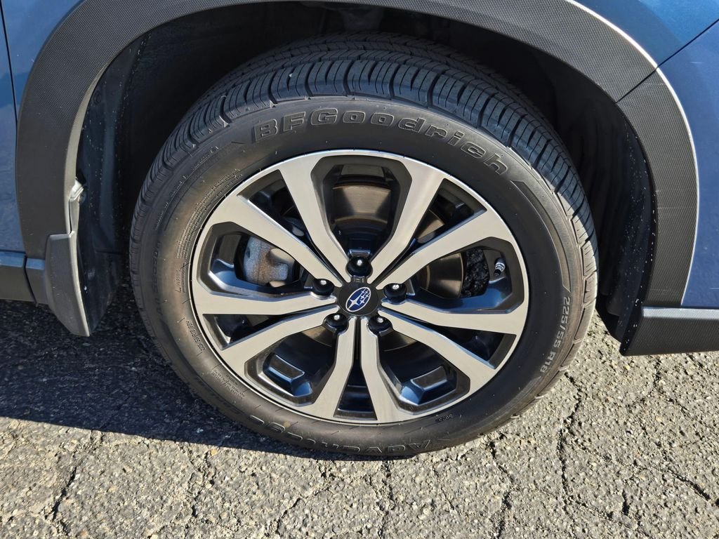 Used 2020 Horizon Blue Pearl Subaru Limited image 9