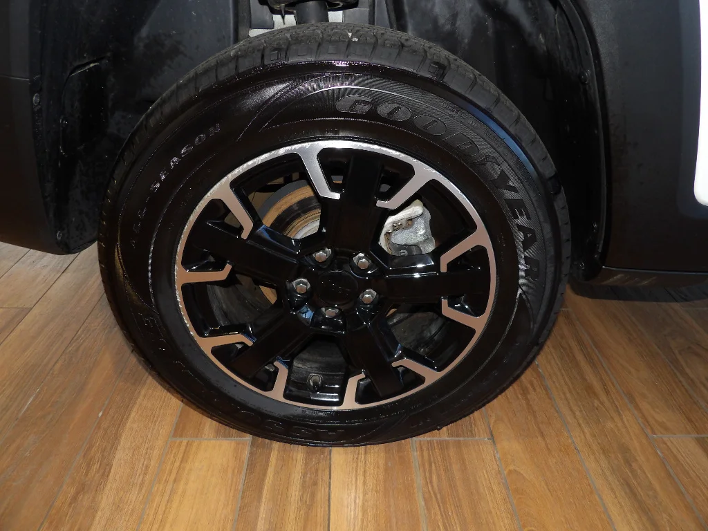 Photo 5