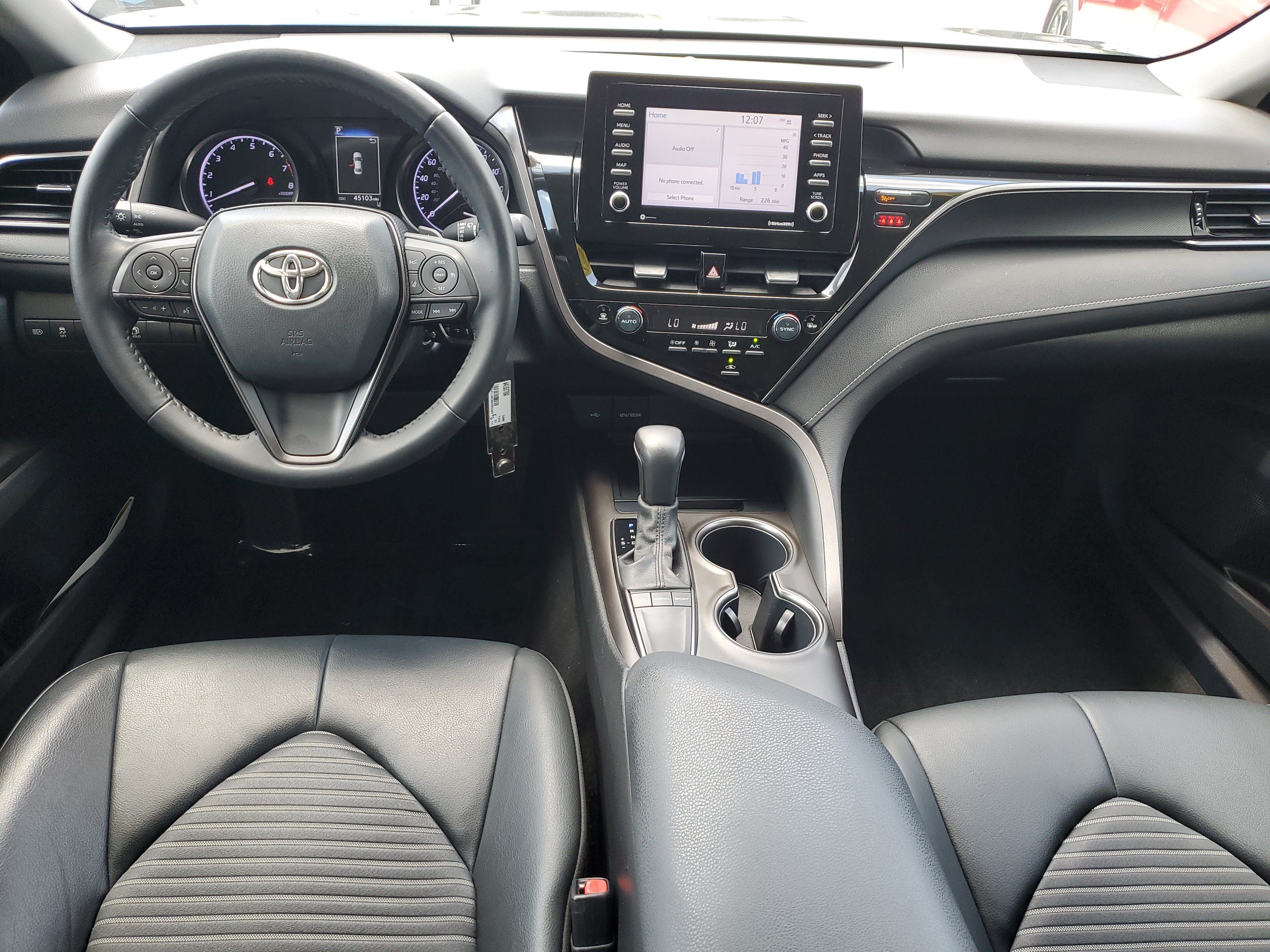 Used 2022 Midnight Black Metallic Toyota SE image 13
