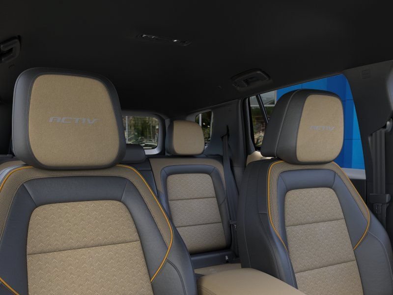 New 2027 Mosaic Black Metallic Chevrolet ACTIV image 24