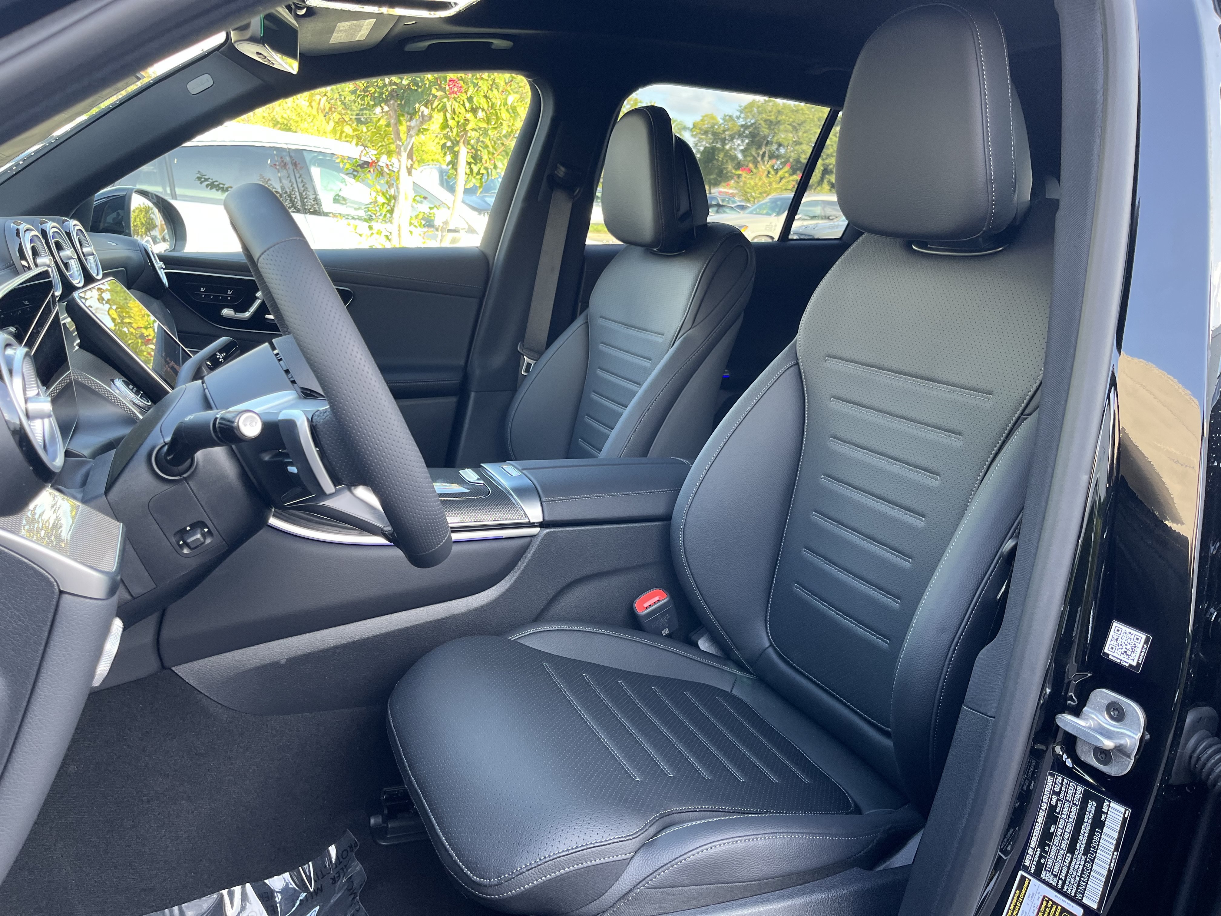 New 2026 Black Mercedes-Benz GLC 300 image 16