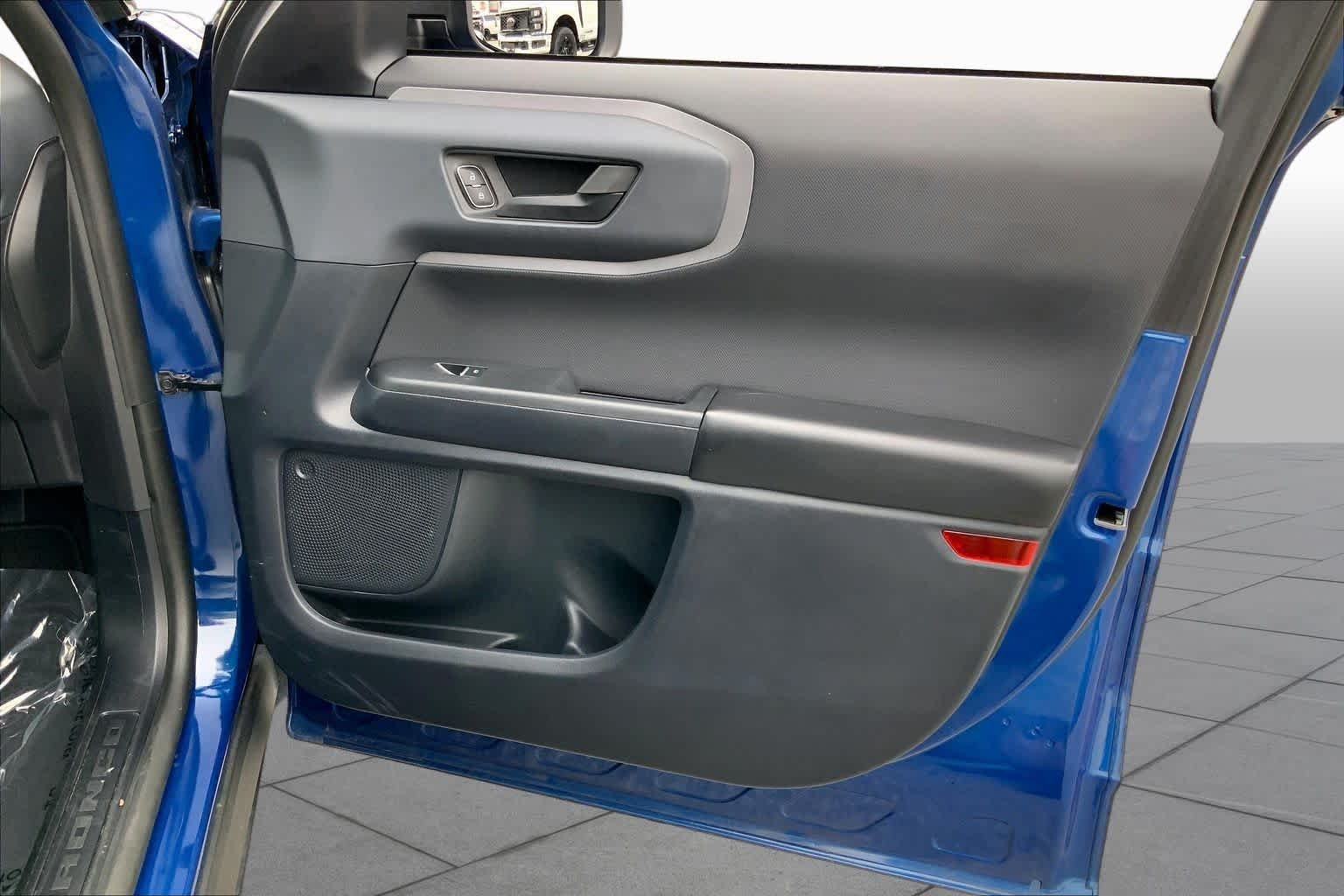 Used 2024 Atlas Blue Metallic Ford Big Bend image 21