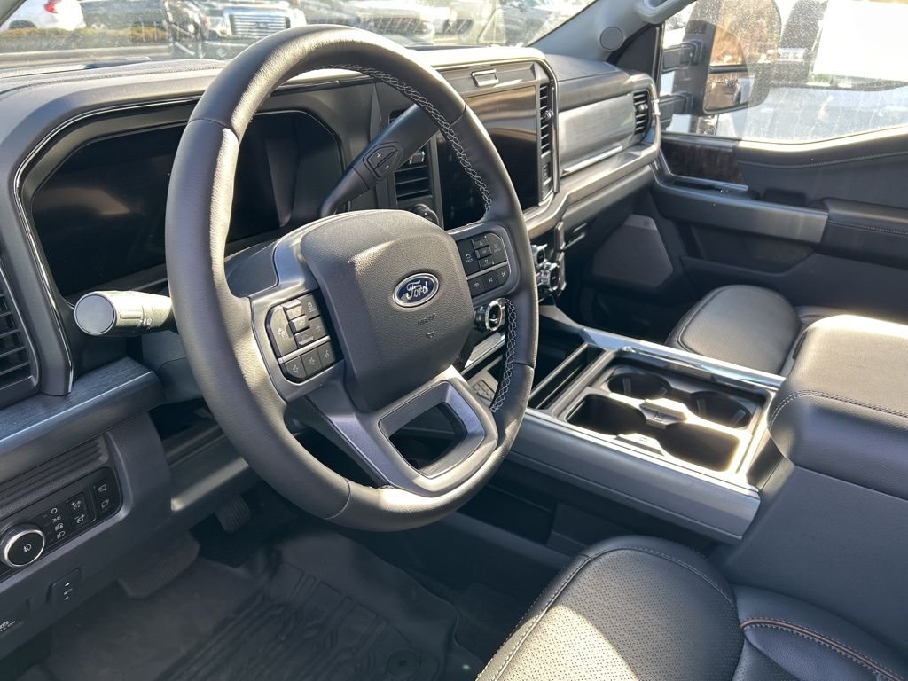 2025 Ford F-250 Super Duty Lariat - Photo 11