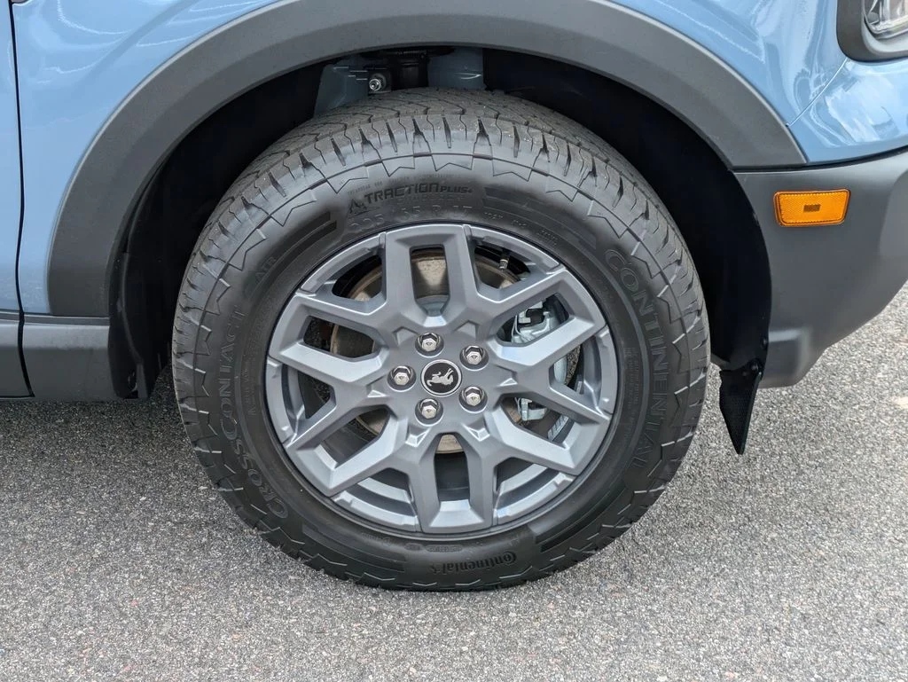 New 2026 Azure Gray Metallic Tri-Coat Ford Big Bend image 11