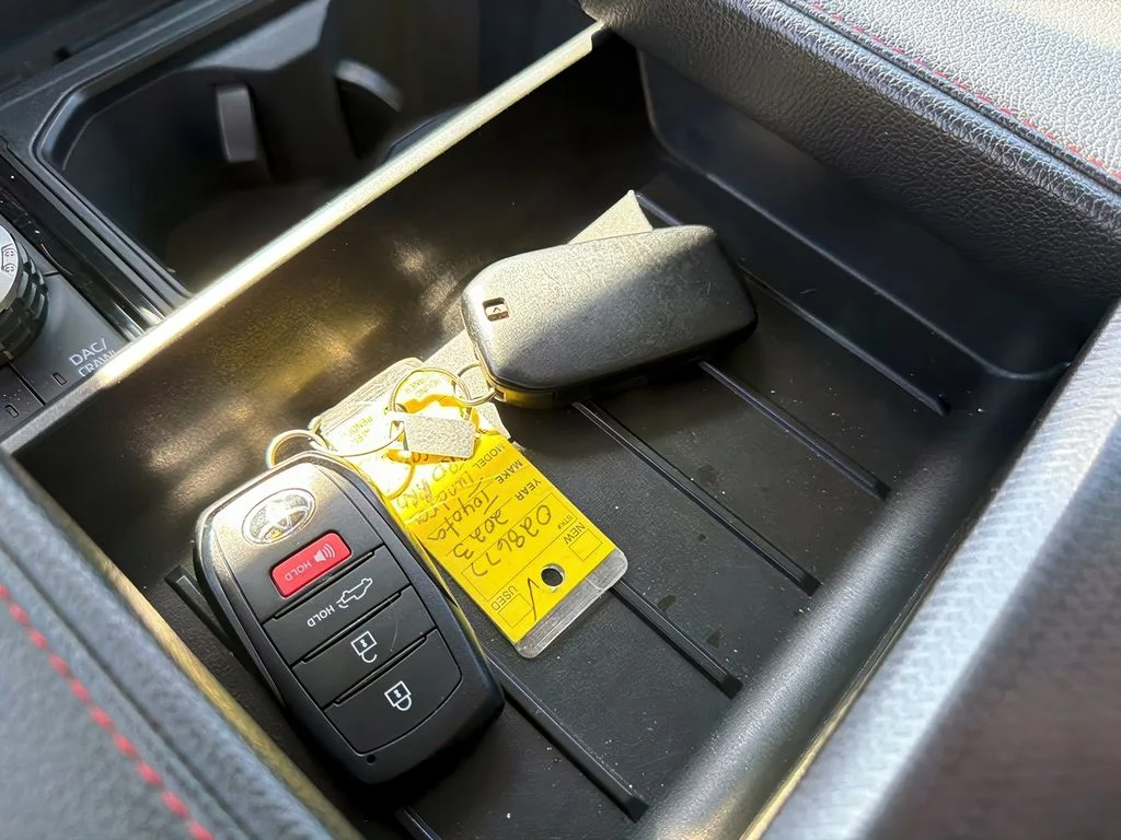 2023 Toyota Tundra Hybrid Limited - Photo 10