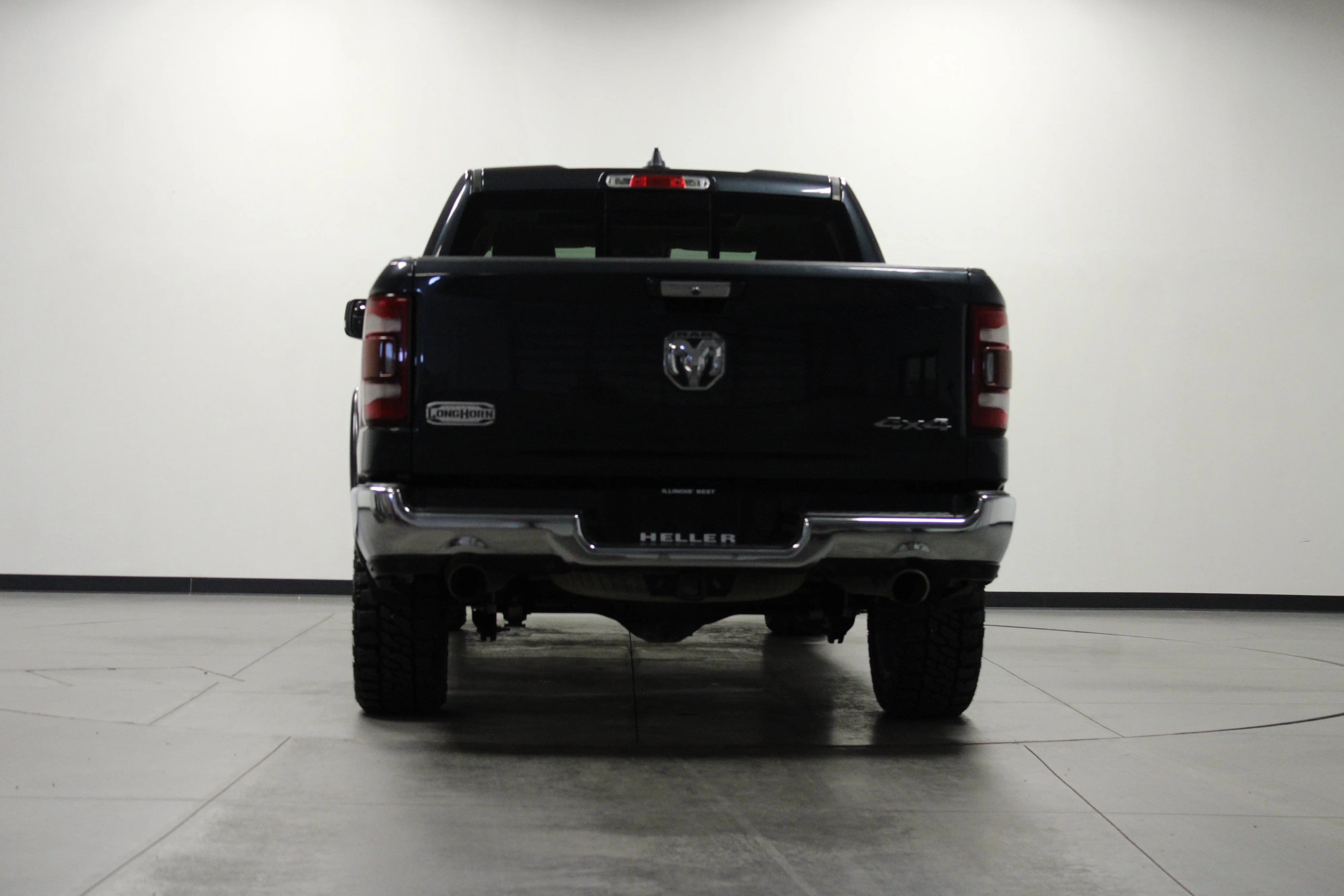 Used 2019 Maximum Steel Metallic Clearcoat Ram Laramie Longhorn image 5