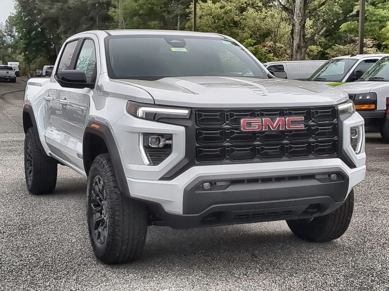 New 2026 Summit White GMC Elevation image 2
