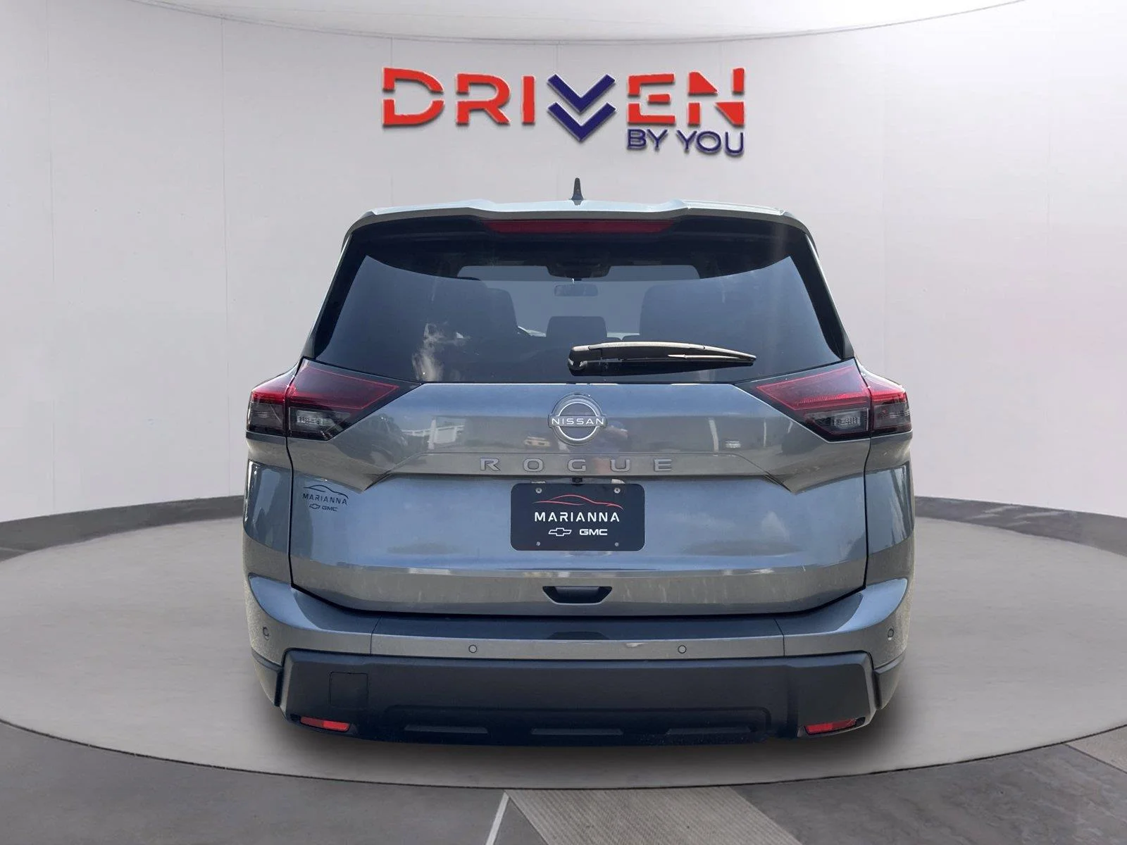 Used 2025 Gun Metallic Nissan SV image 5