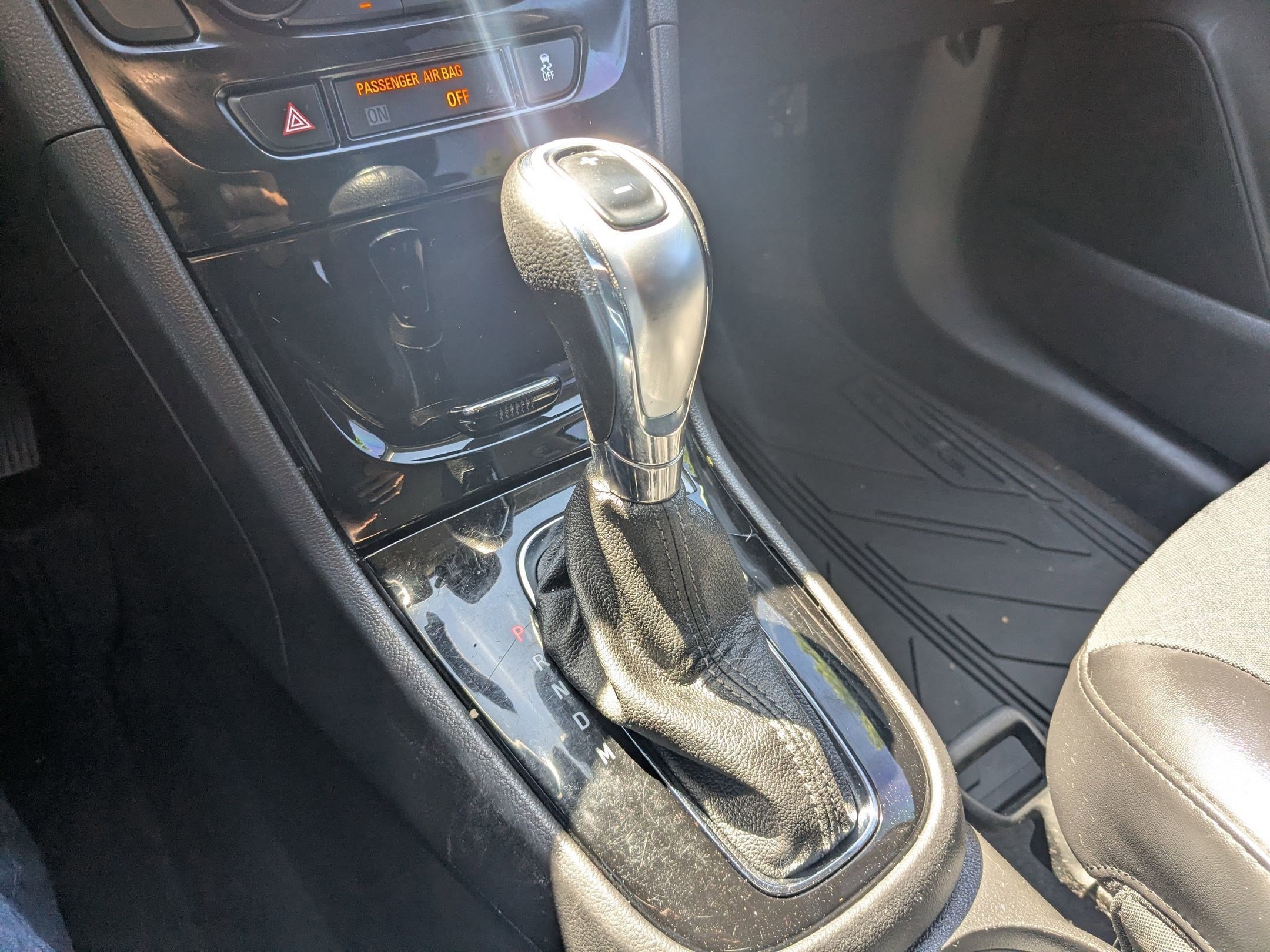 Used 2022 Quicksilver Metallic Buick Preferred image 26