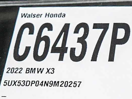 Used 2022 Black BMW xDrive30i image 31