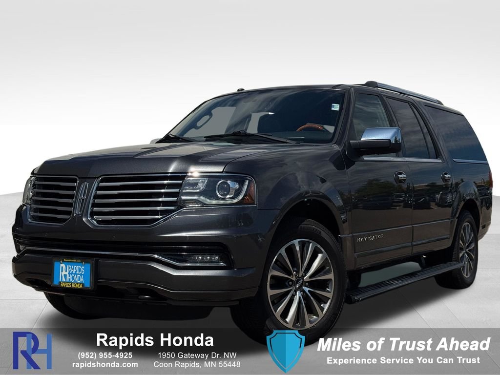 Used 2017 Magnetic Gray Metallic Lincoln Select image 1
