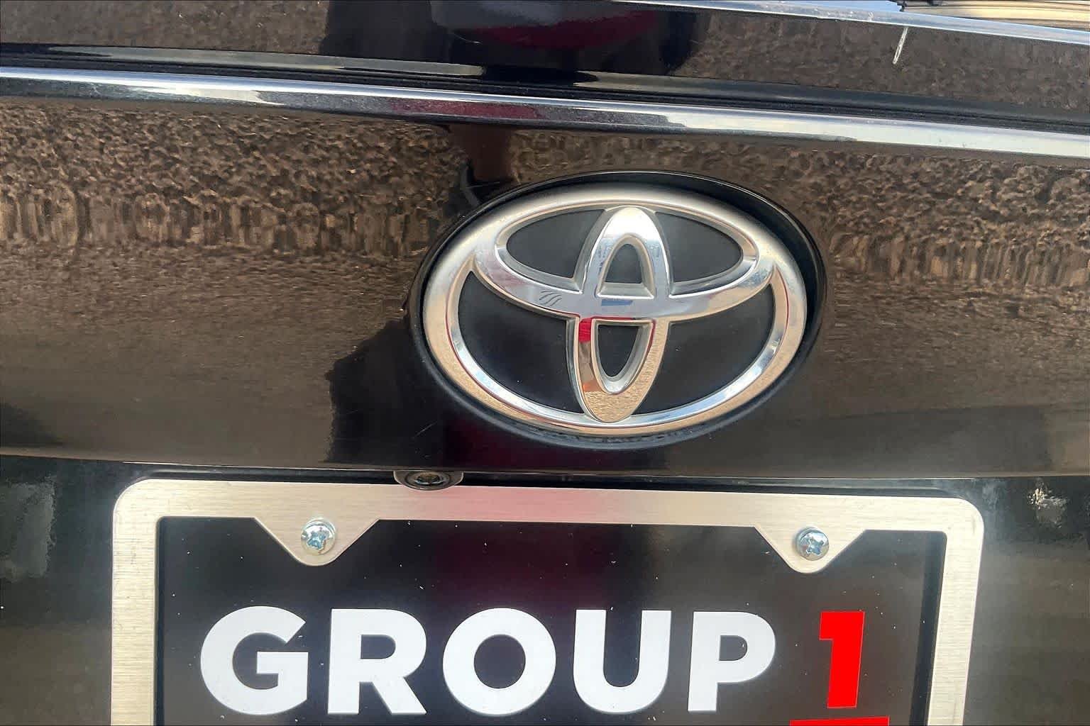 Used 2020 Black Sand Pearl Toyota LE image 10