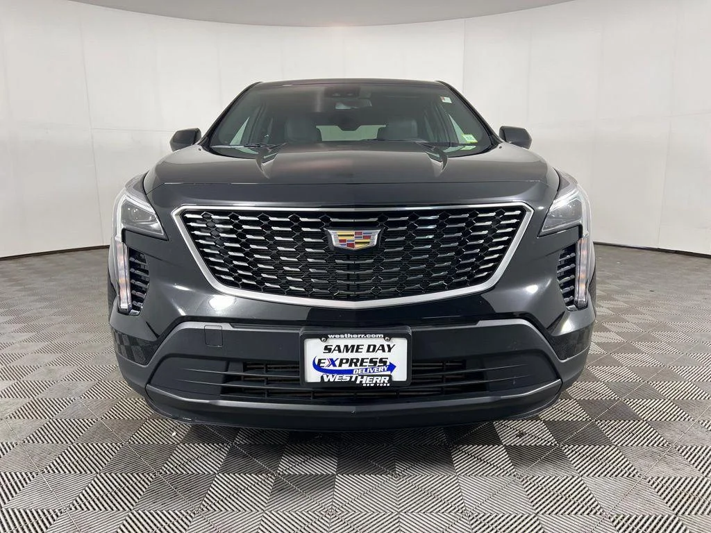 Used 2023 Black Metallic Cadillac Luxury image 16