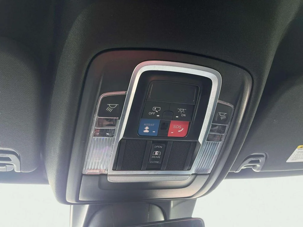 Used 2022 Bright White Clearcoat Ram Rebel image 16