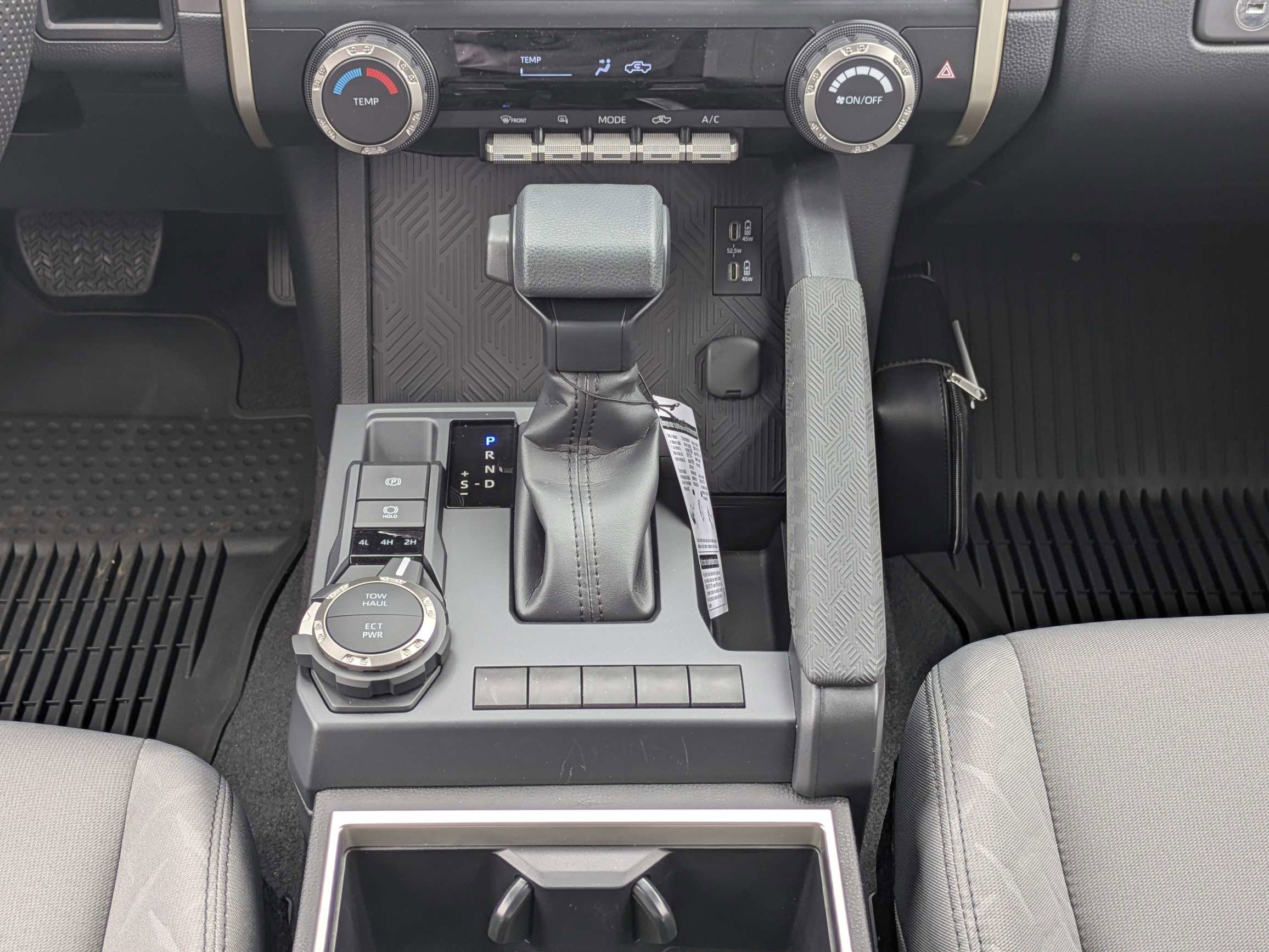 2026 Toyota Tacoma SR5 - Photo 19
