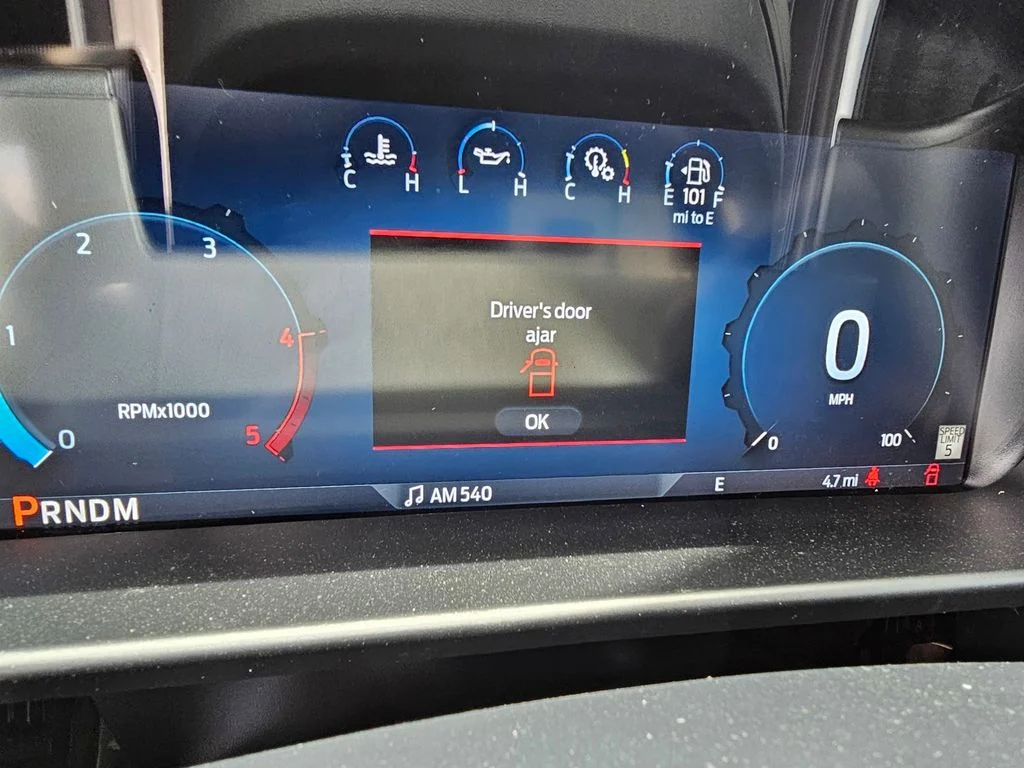 New 2026 Glacier Gray Metallic Tri-Coat Ford F-350® Platinum® image 26