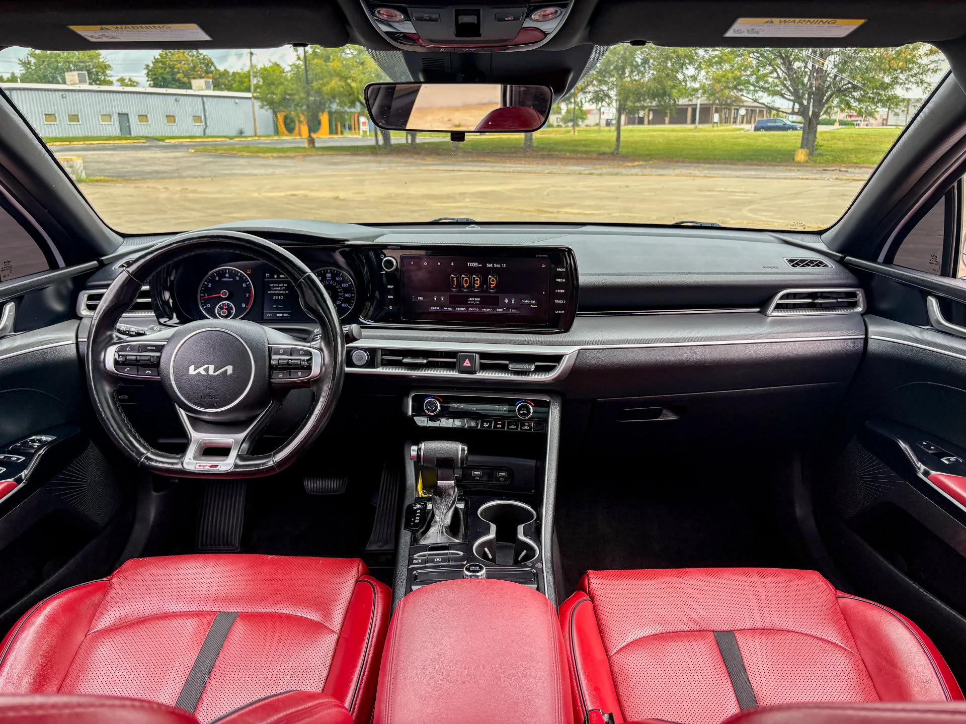 Used 2022 White Kia GT-Line image 30