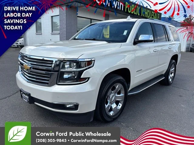 Used 2015 White Diamond Clearcoat Chevrolet  image 1