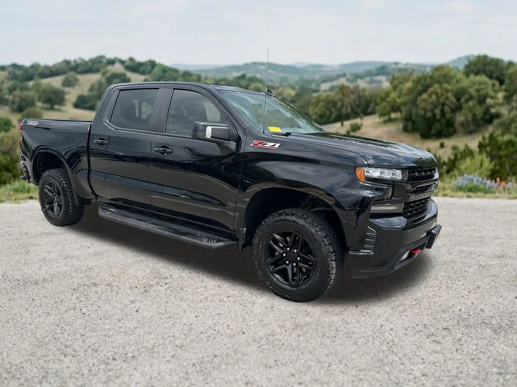 2020 Chevrolet Silverado 1500 LT Trail Boss 4X4 Crew Cab Short Box's photo