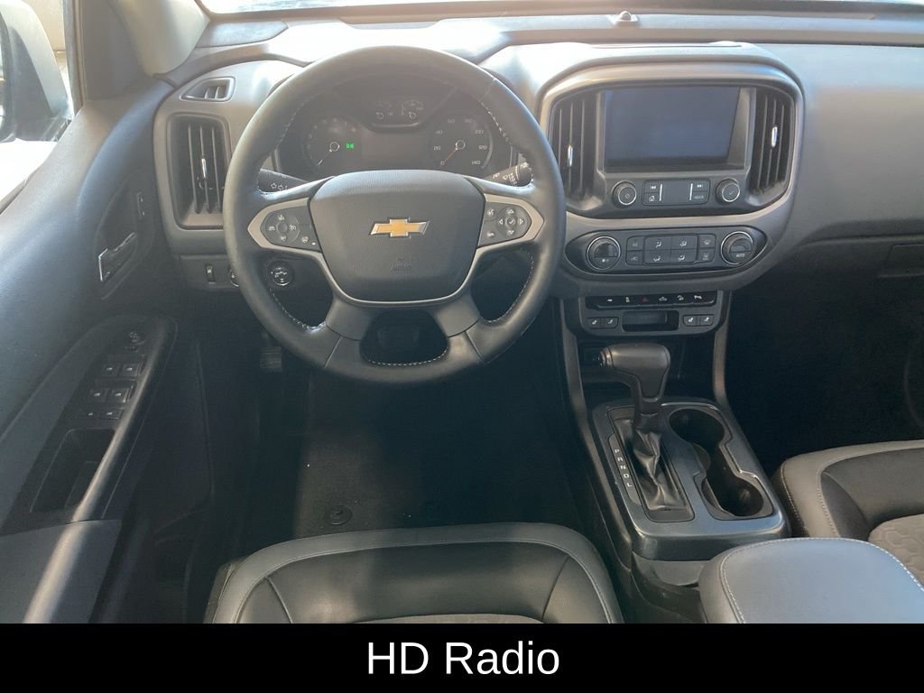 Used 2019 Black Chevrolet Z71 image 5