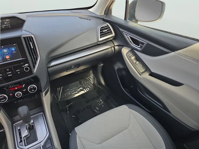 Used 2021 Blue Subaru Premium image 11