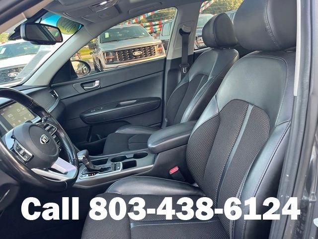 Used 2019  Kia S image 8