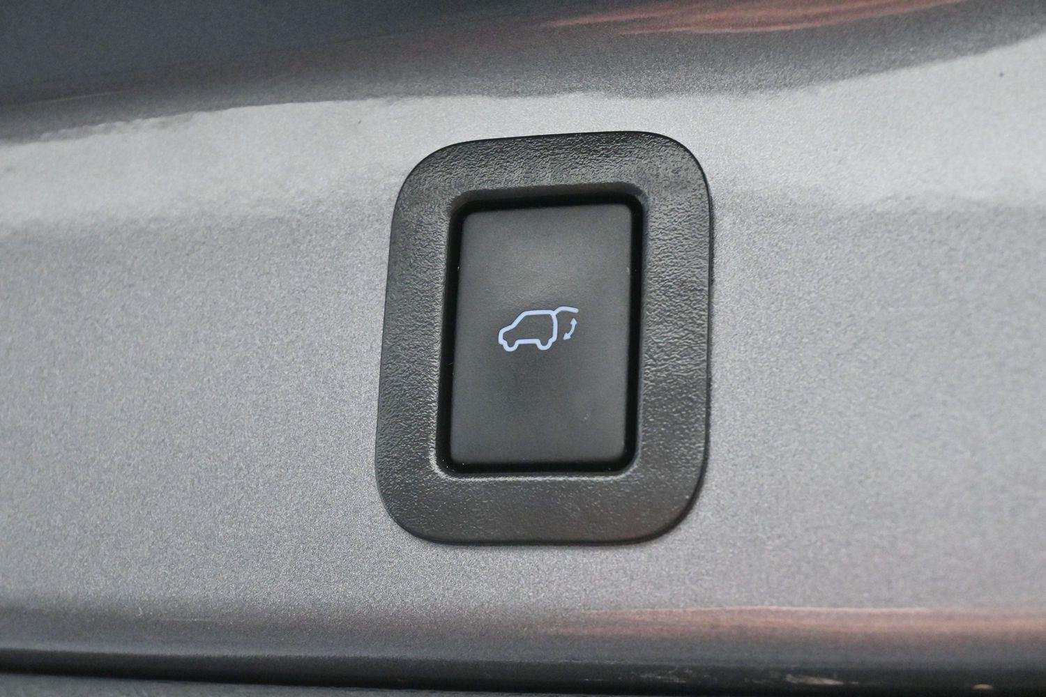 Used 2019 Predawn Gray Mica Toyota Limited image 10