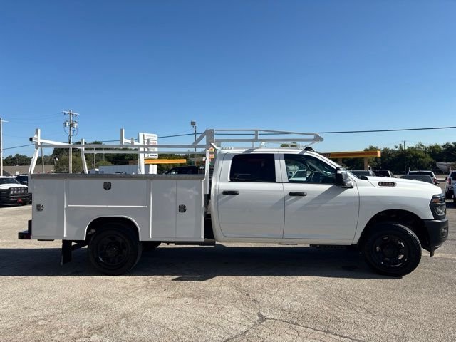 New 2026 Bright White Clear-Coat Exterior Paint RAM Tradesman image 7