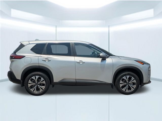 Used 2023 Silver Nissan SV image 7