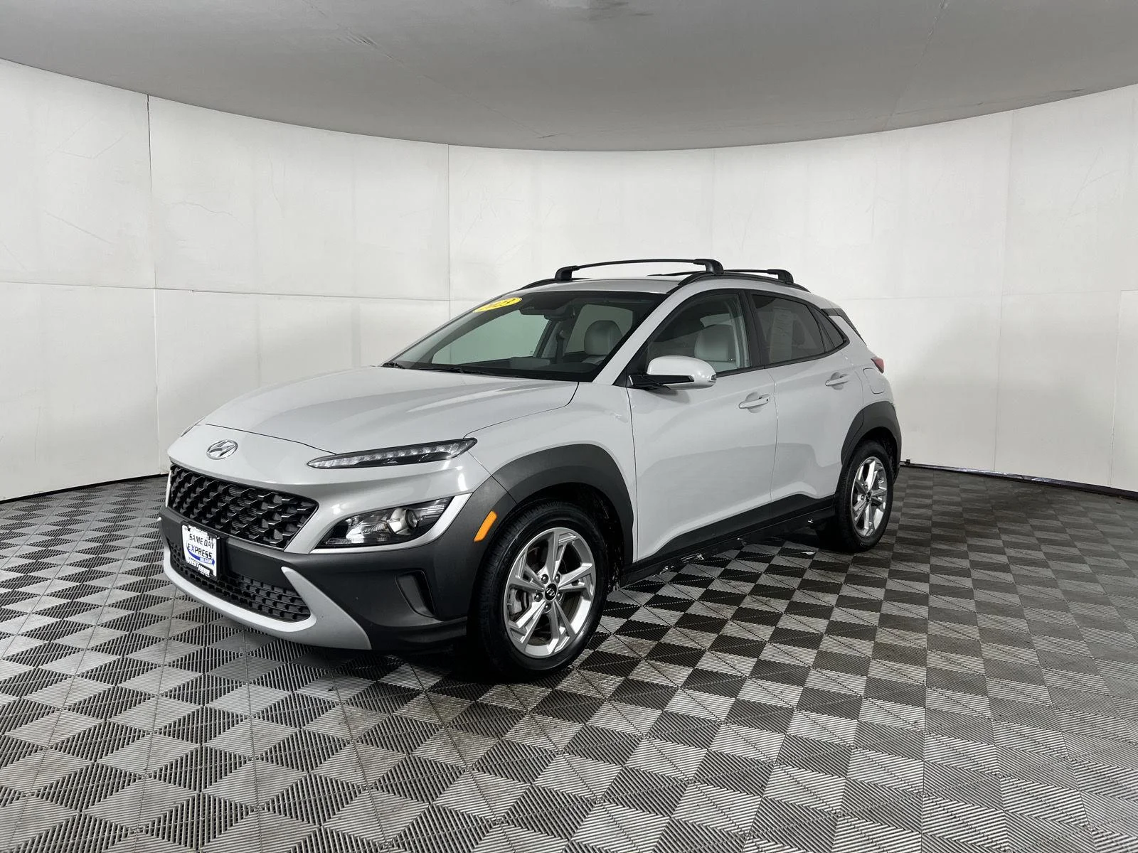 Used 2023 Cyber Silver Hyundai SEL image 4