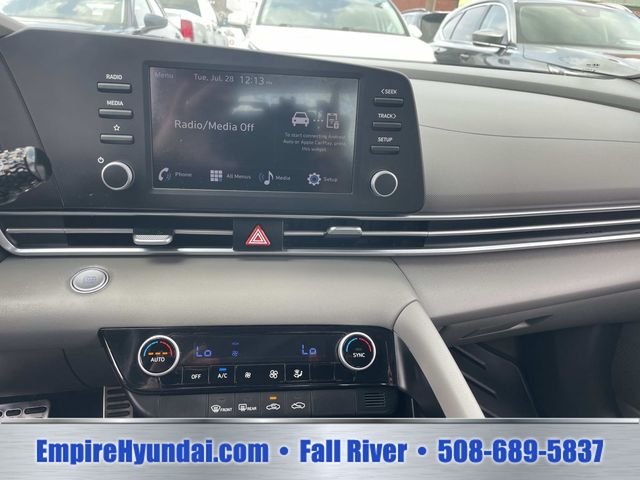 Certified Used 2025 Fluid Metal Hyundai SEL Sport image 19