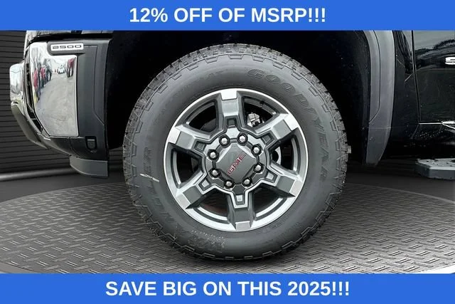 2025 GMC Sierra 2500HD SLT - Photo 12