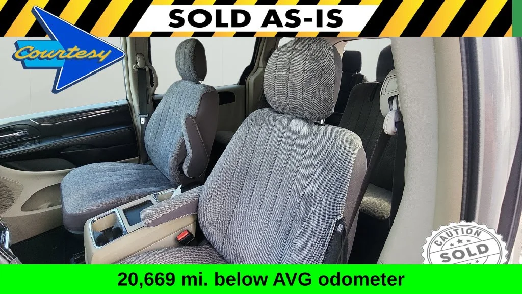 Used 2014 Silver Chrysler Touring image 14