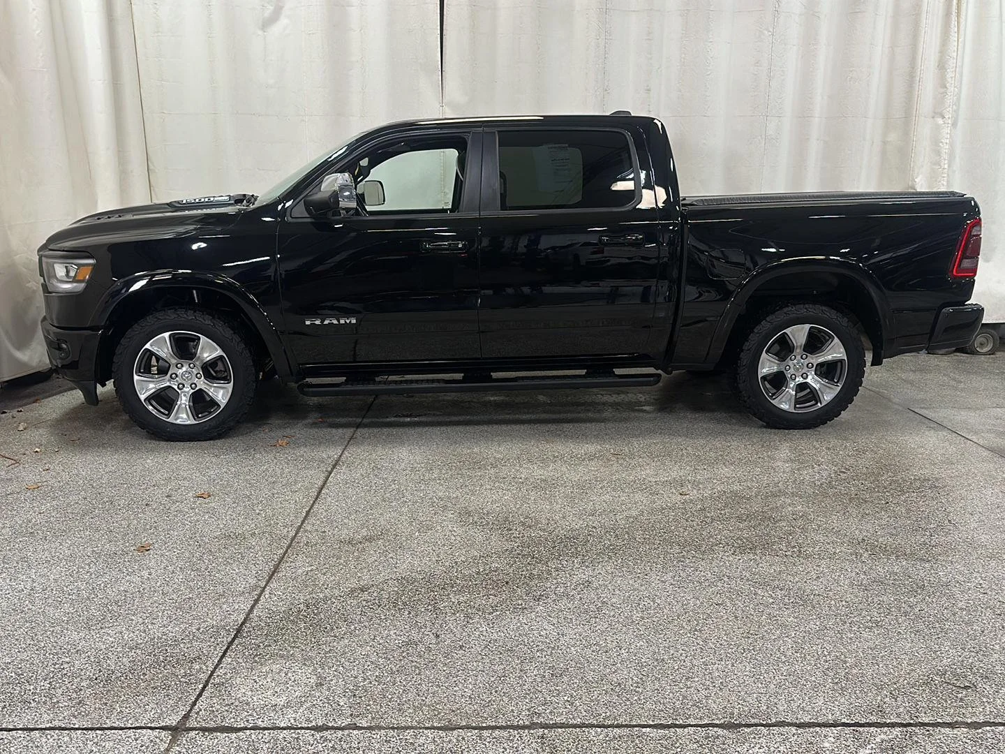Used 2019 RAM Ram 1500 Pickup Laramie with VIN 1C6SRFJT7KN647244 for sale in Waconia, Minnesota