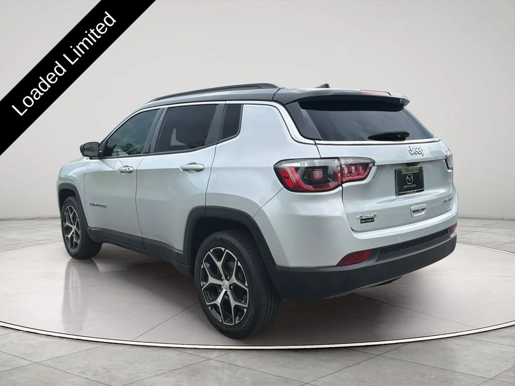 Used 2024 Silver Jeep Limited image 3