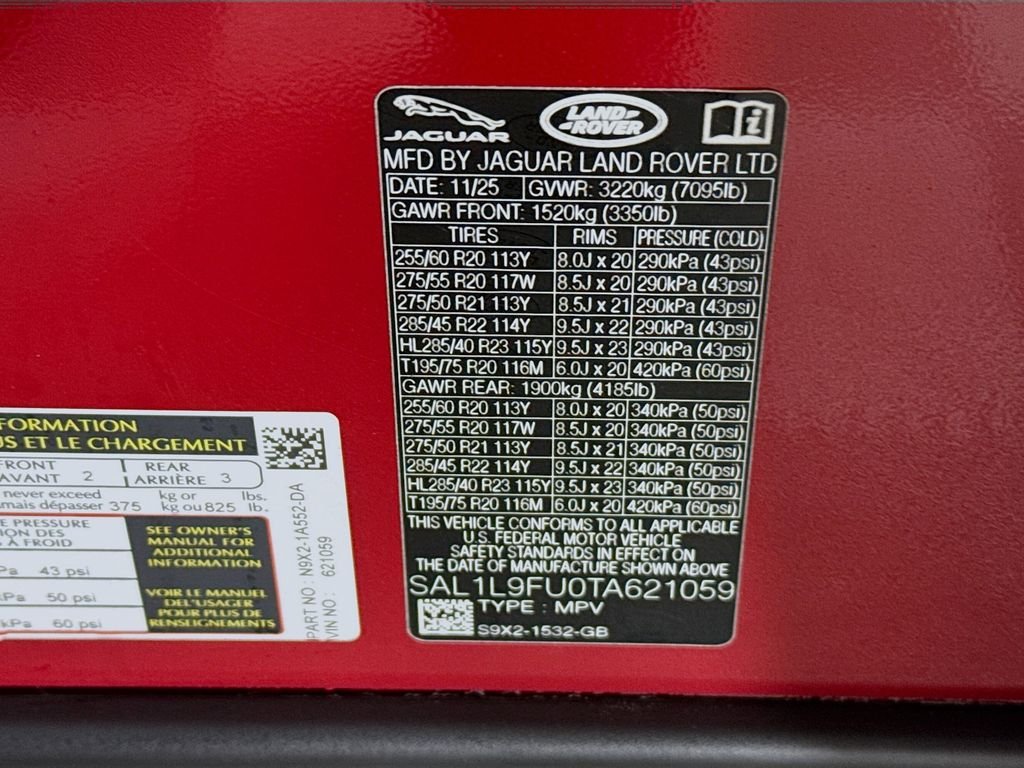 New 2026 Firenze Red Land Rover Dynamic SE image 26