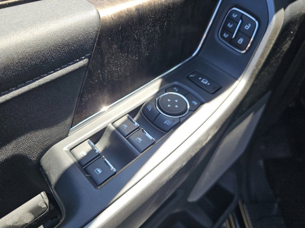 New 2026 Agate Black Metallic Ford LARIAT image 33