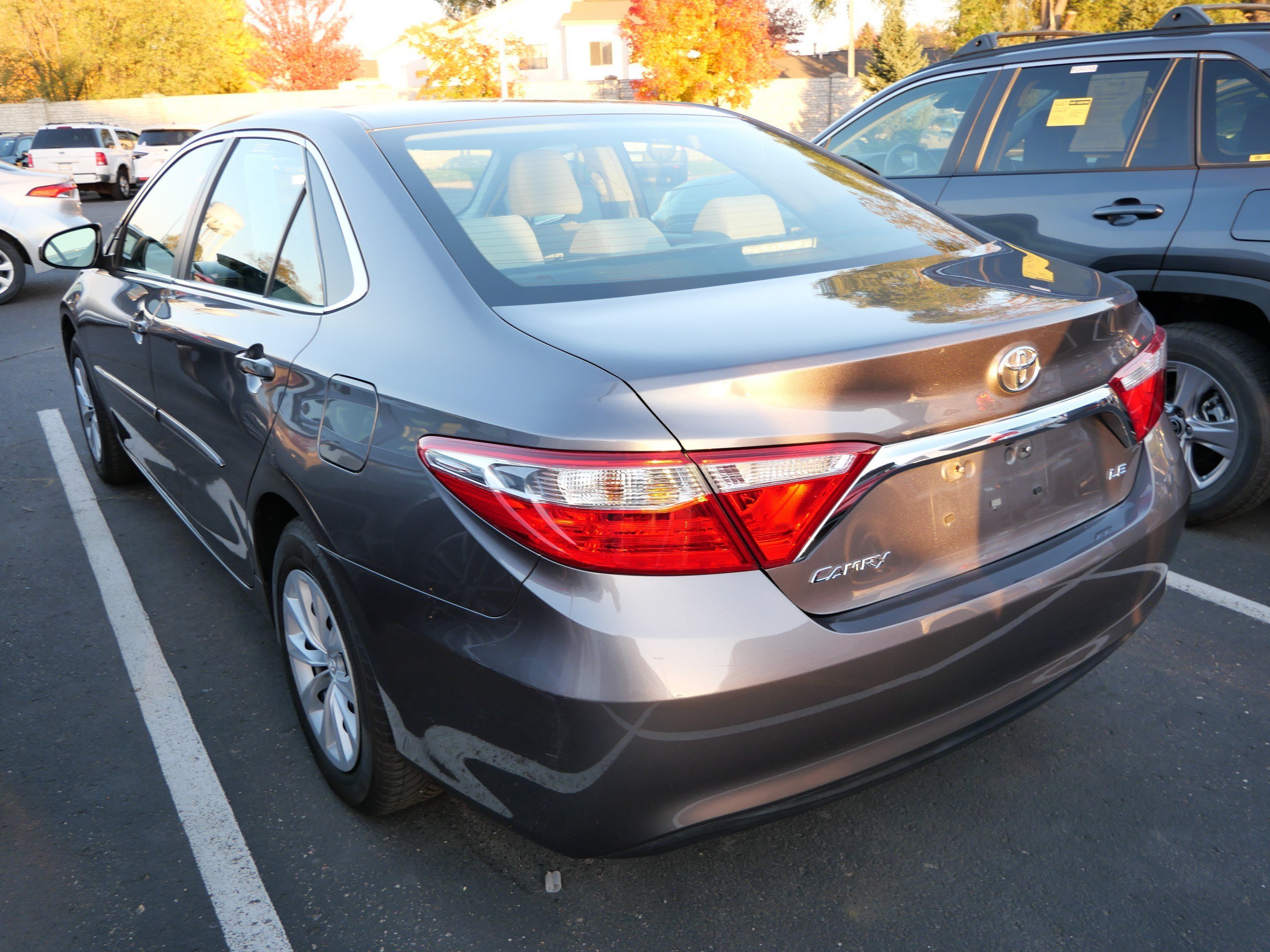 Used 2015 Predawn Gray Mica Toyota LE image 6