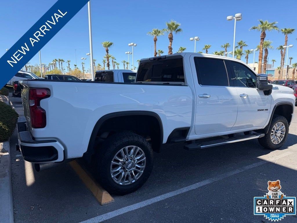 Used 2020 SUMMIT WHITE Chevrolet High Country image 3