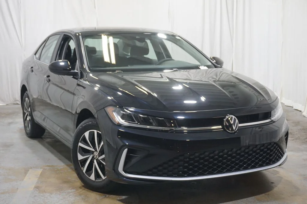 Certified Used 2026 Black Volkswagen 1.5T S image 4