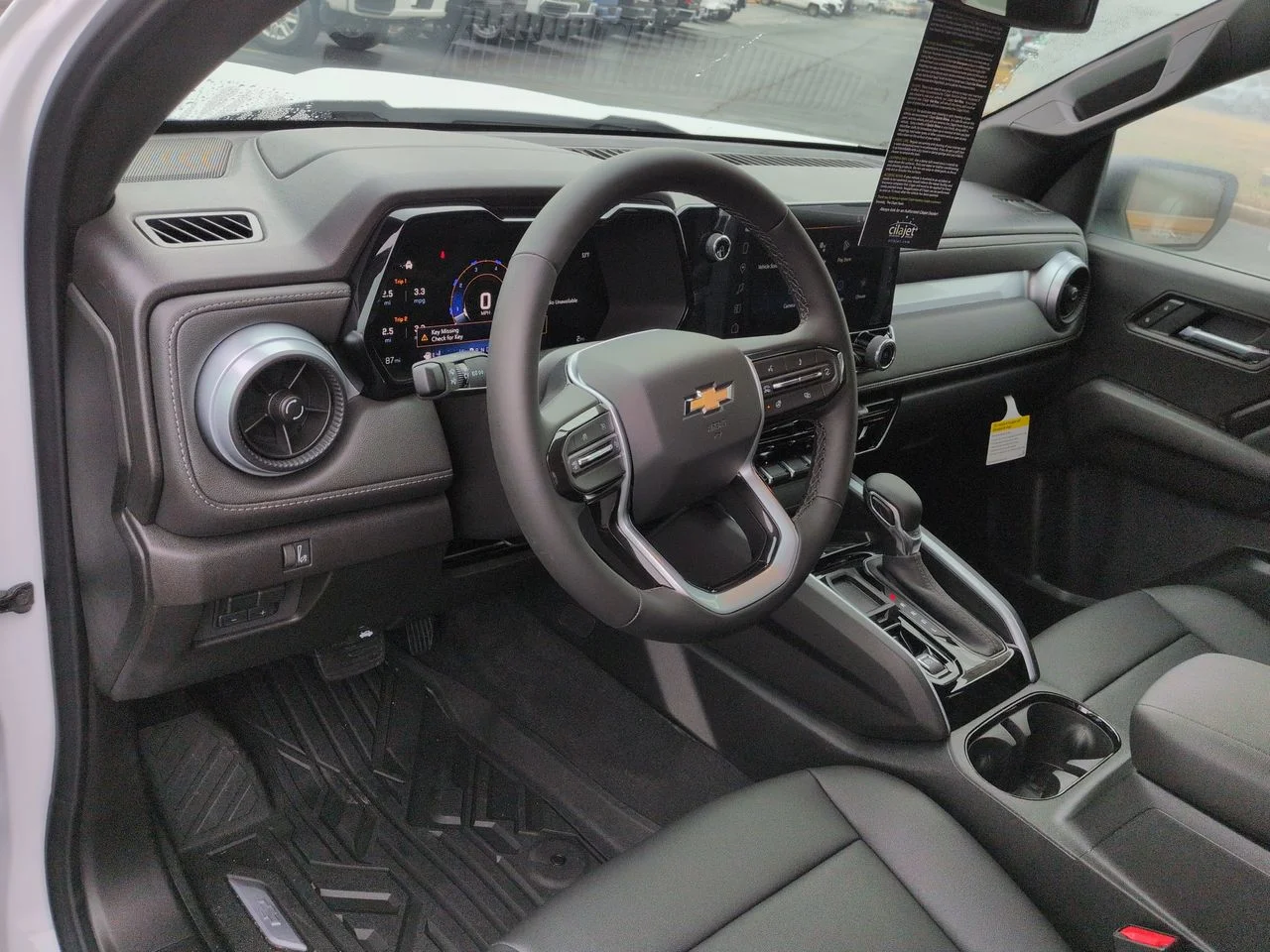 2026 Chevrolet Colorado LT - Photo 10