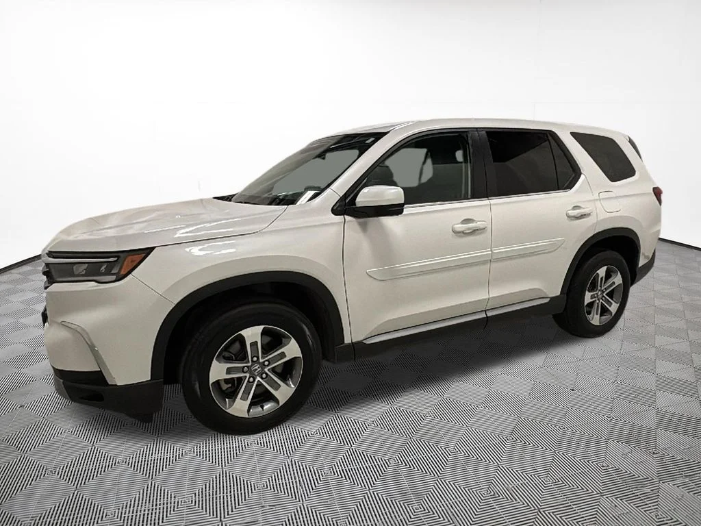2025 Honda Pilot EX-L - Photo 2
