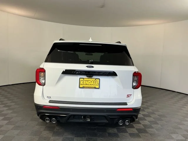 Used 2024 Star White Metallic Tri-Coat Ford ST image 6