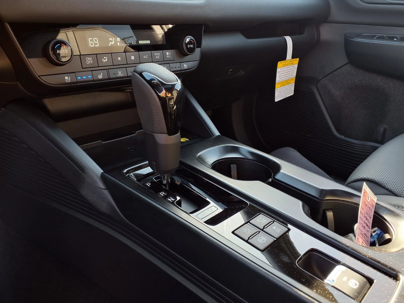 2026 Subaru Outback Touring XT - Photo 6