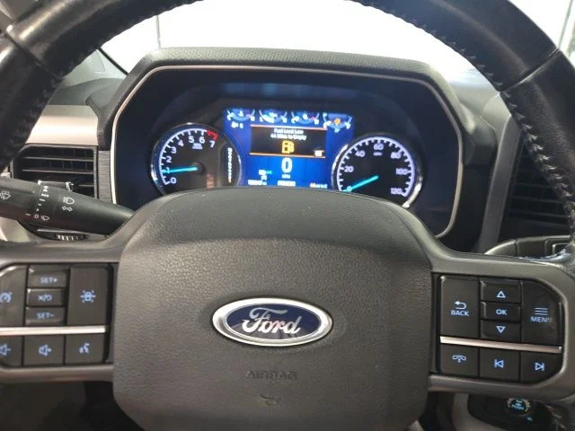 Used 2021 White Ford XLT image 17