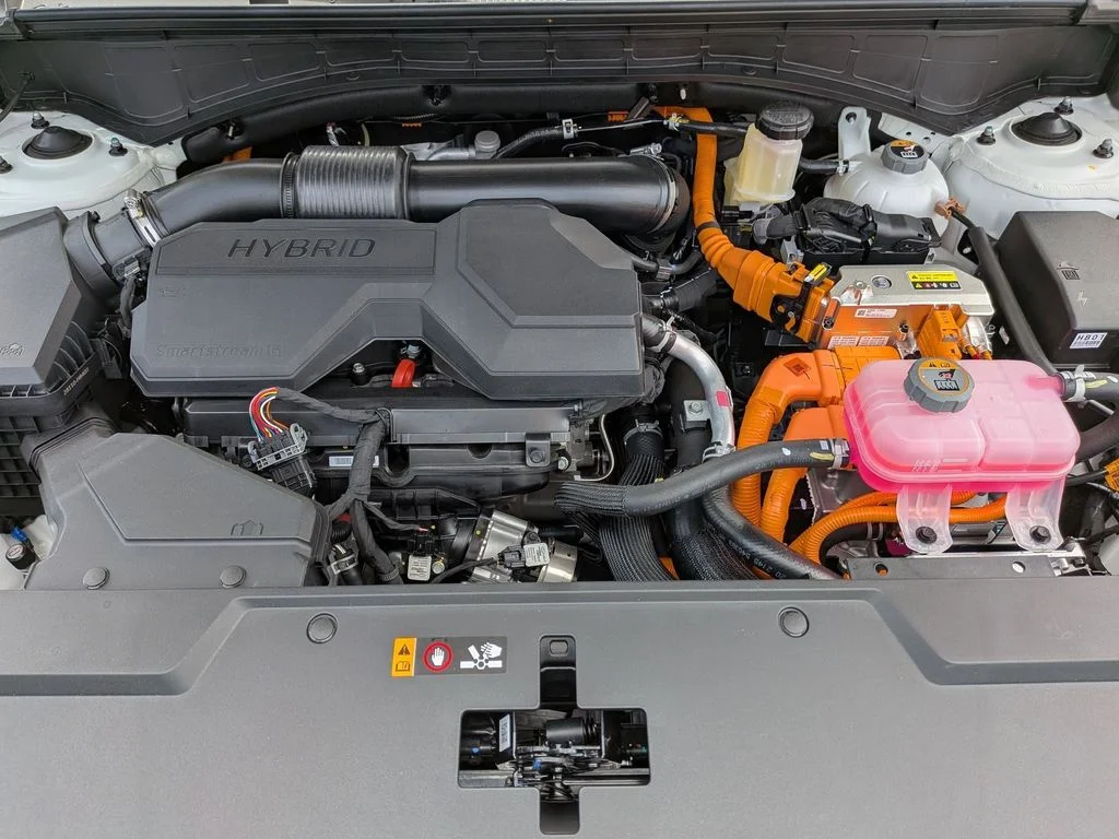 New 2026 White Hyundai SE image 33