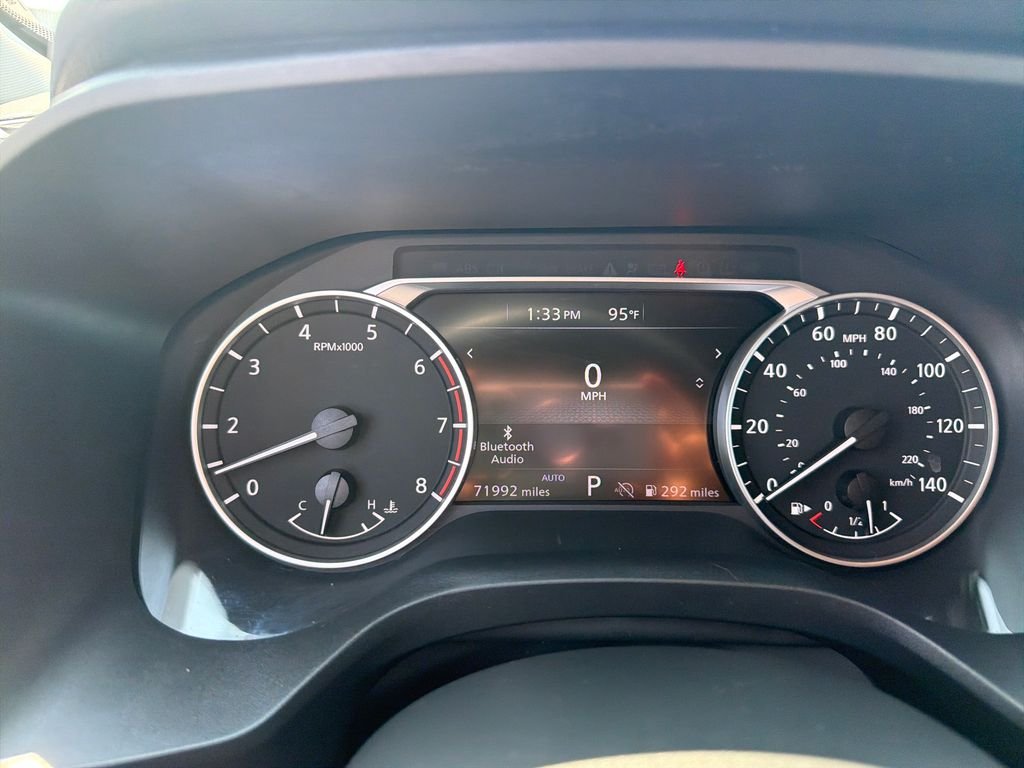Used 2024 Gray Nissan SV image 18