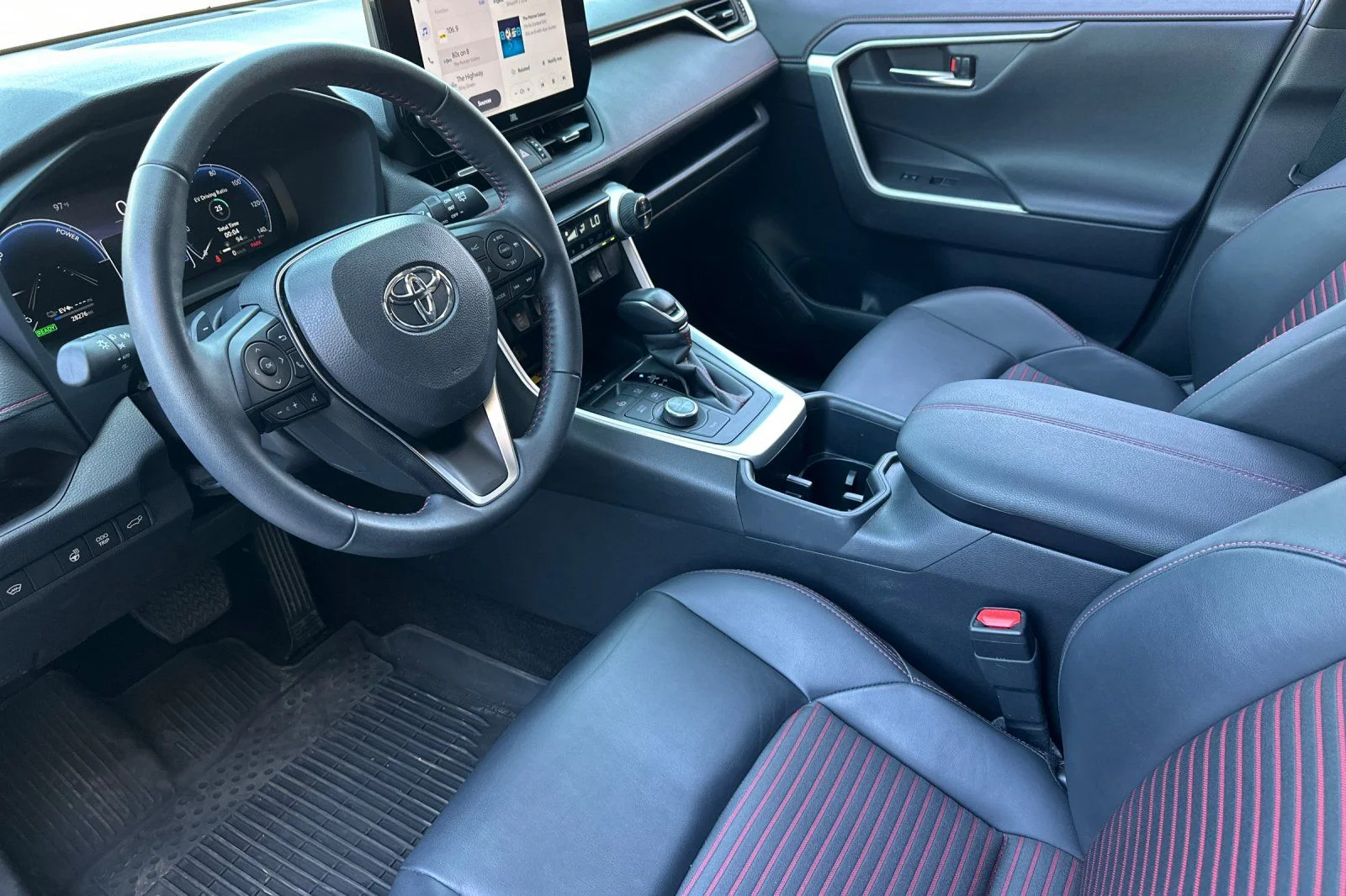 Used 2025 Beige Toyota XSE image 10